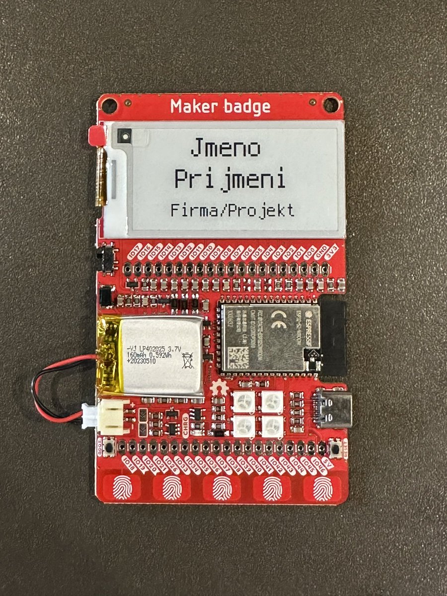 Konečně jsem 100% bastlíř. Na vizitku dobrý, ale snad na tom rozjezdu <a href="/TMEPCZ/">TMEP</a> nebo <a href="/zivyobraz/">Živý obraz</a>