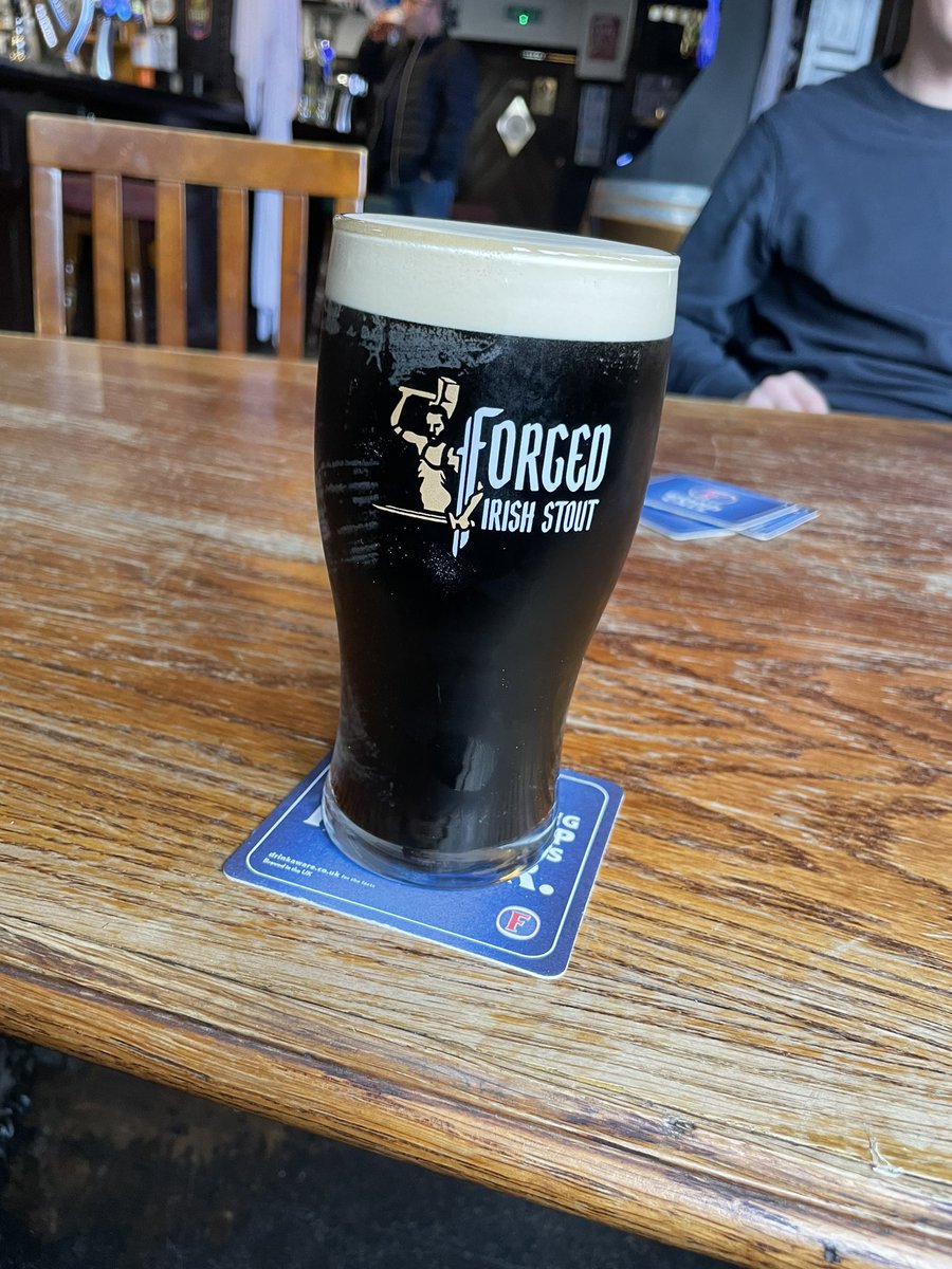 LukeFitzzzz's tweet photo. Only right to drink @ForgedStout whilst booking a Dublin trip! @TheNotoriousMMA ☘️ https://t.co/GArouAfrj8