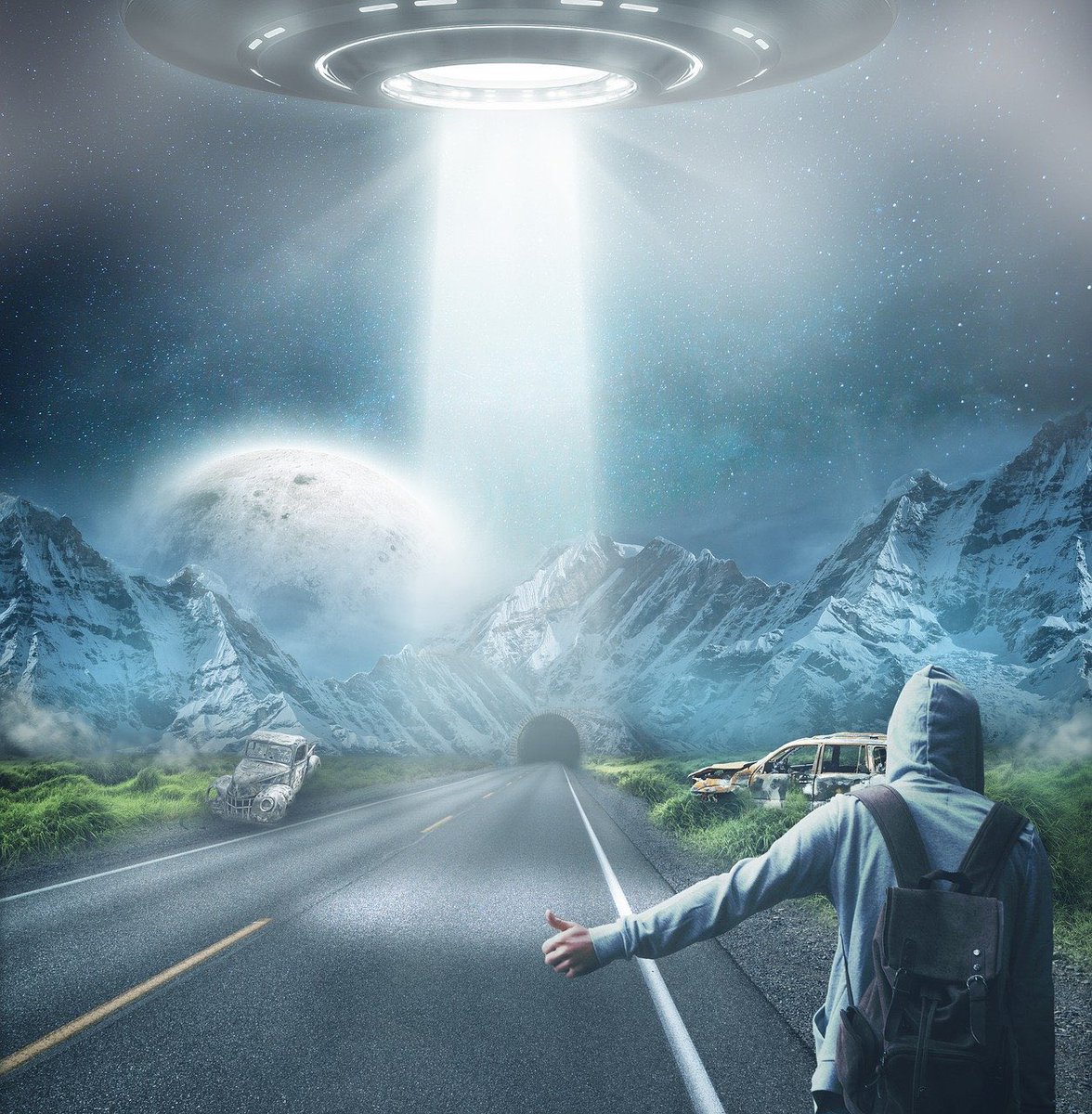 ginapoet's tweet image. years among humans
mother ship’s soft light returns
ready to go home
My twist on the prompt “abduction”
#ScifaikuSaturday #scifaiku #haiku
#poetry #micropoem
Art by 51581 on Pixabay