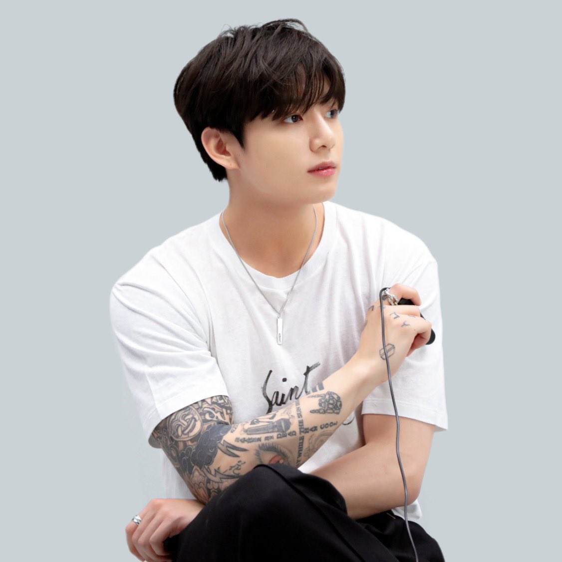 chartjungkook's tweet photo. Jungkook is now the 4th most streamed K-pop act on Spotify in 2023, surpassing Stray Kids. https://t.co/rymFZwP6d3
