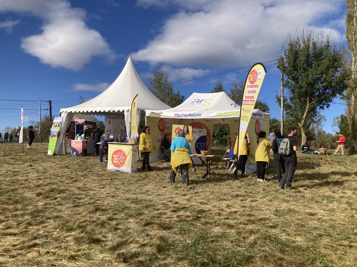 ChristineESPERT's tweet photo. Bravo aux collègues de l’Aude mobilisés sur la foire agricole d’Espezel pour le ⁦@Mois_sans_tabac⁩ , prévention et proximité ! ⁦@ARS_OC⁩ https://t.co/MI7KeV8xH0