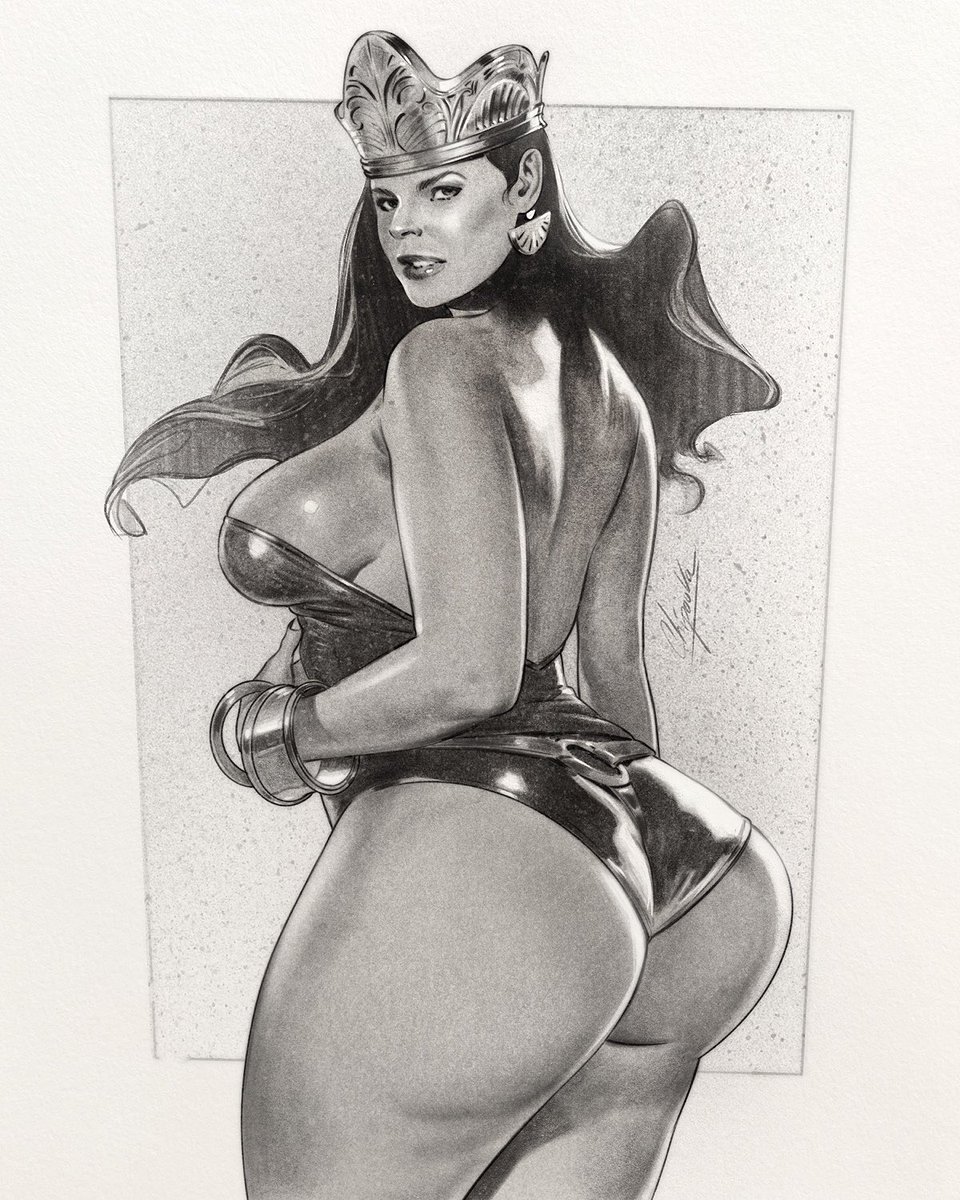 Kaladenart's tweet photo. #queen #procreate #procreateart #drawingart #Sketching #curves #crown https://t.co/YcZshIAG9A