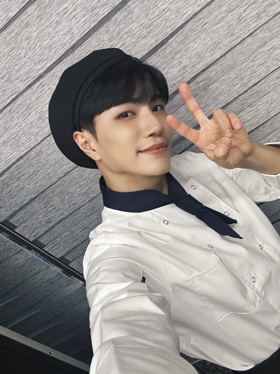 VannerOfficial's tweet photo. [#태환]

ε=ε=(ง ˃̶͈̀ᗨ˂̶͈́)۶
삐삐 덕분에 달콤한 하루🫠

#VANNER #배너 #TAEHWAN https://t.co/QbQHuXGmWq