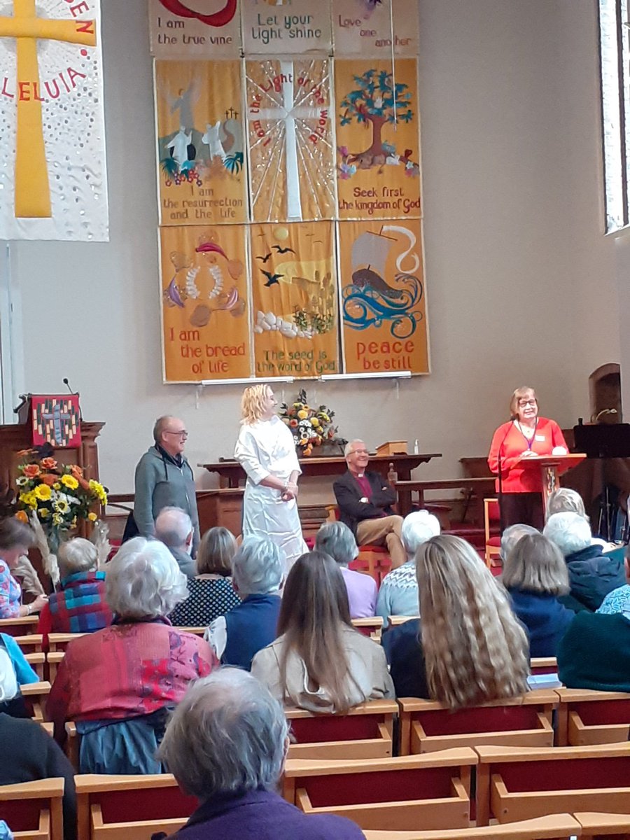 RevJMW's tweet photo. Licensed Lay Ministers sharing their town centre chaplaincy ministry. 'We take the presence of Christ to the people you can't get more missional than that' @SeeOfRochester @senior_karen @JonathanRGibbs https://t.co/nd4uKWqFpD
