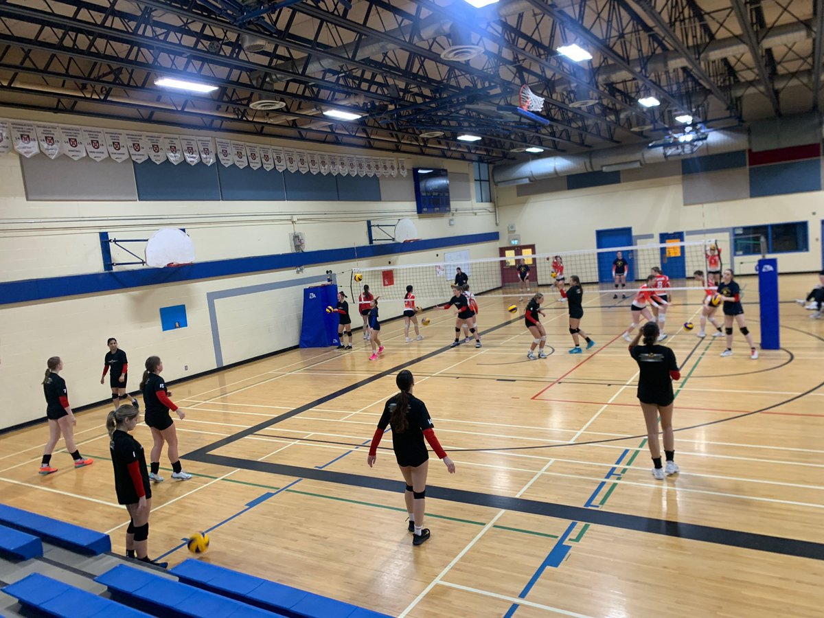 Royals are up against Riverview at 830am followed by Colonel Grey at 11am! Come out and support the girls today!!! 🔥🔥❤️❤️