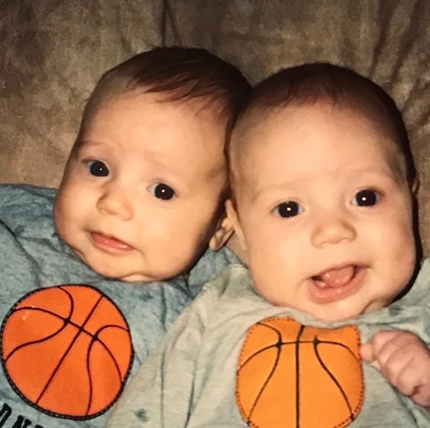 hkluciani's tweet image. Happy birthday @JackL_F1 and @jeremy_luciani 🎈❤️🎈❤️ We couldn’t be prouder of the men that you are and the lives you are building for yourselves 🥰