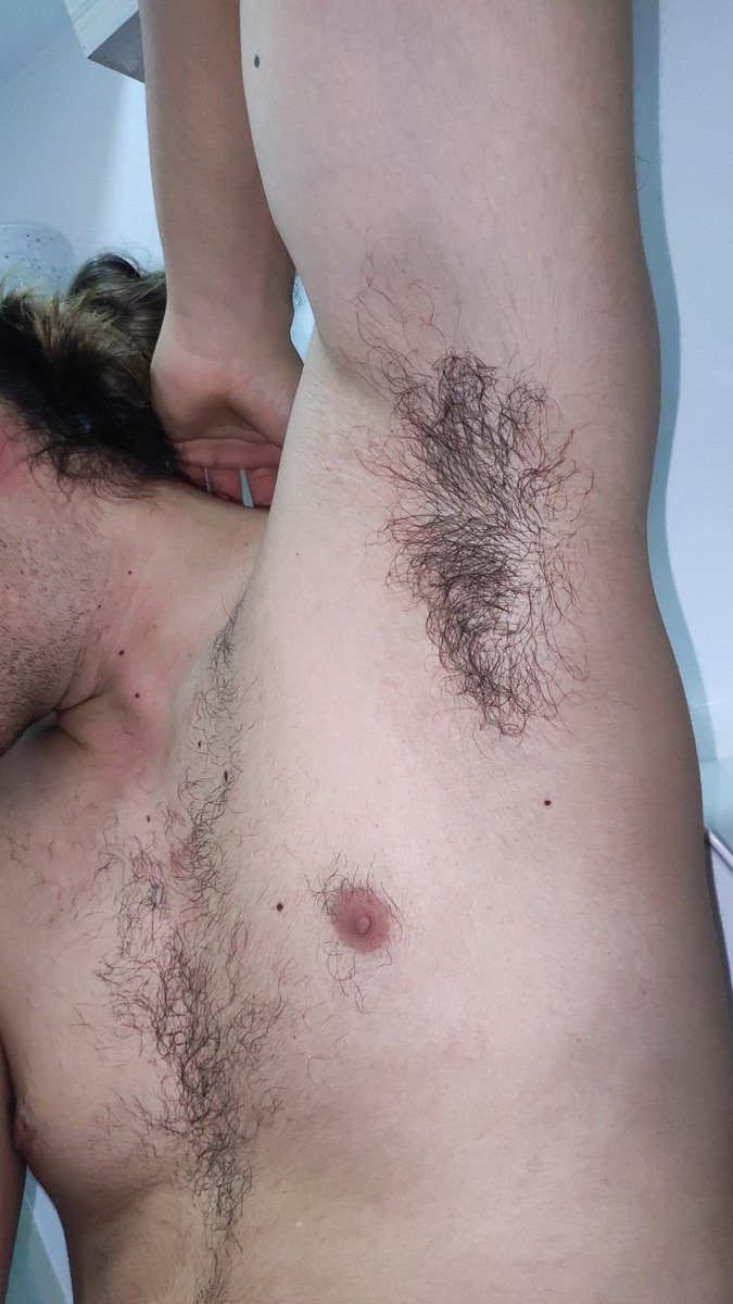 armpitfetish17's tweet photo. Mi fantasía sexual es tener un novio que se enoje si le digo que me voy a bañar. // My sexual fantasy is having a boyfriend who gets angry whenever I tell him I'm going to take a shower. https://t.co/tPrSfRMx6k