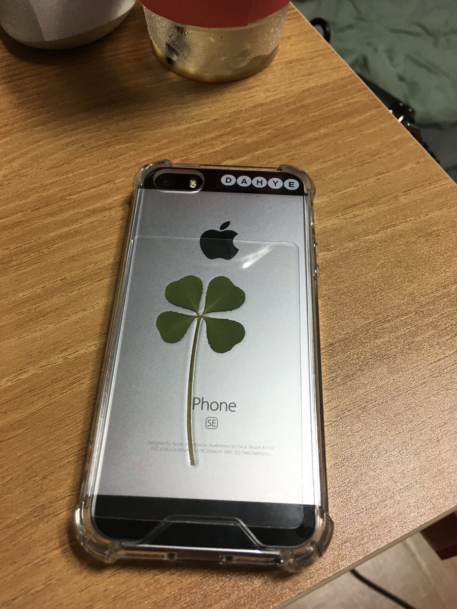 5만원에 팔았던 내 아이폰se1  … 짜집기 사버림15만원주고.. 이게 뭔 멍청비용발생
앞뒤카메라교체 81% 뭐 나름   괜찮다