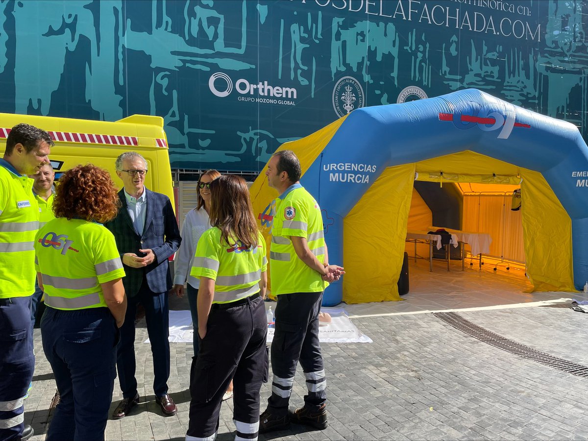 🏥 El servicio de emergencias sanitarias 061 forma a la población en reanimación cardiopulmonar básica.

👉🏼 Desde 2020 también han recibido esta formación más de 400 policías locales.

🔗 carm.es/web/pagina?IDC…