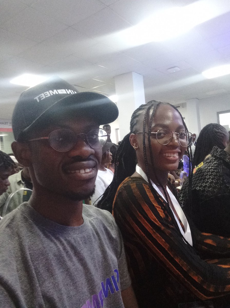 Lewi_keezy's tweet photo. Live at #CMFest 2023!!! https://t.co/S7GjMW0oQ9
