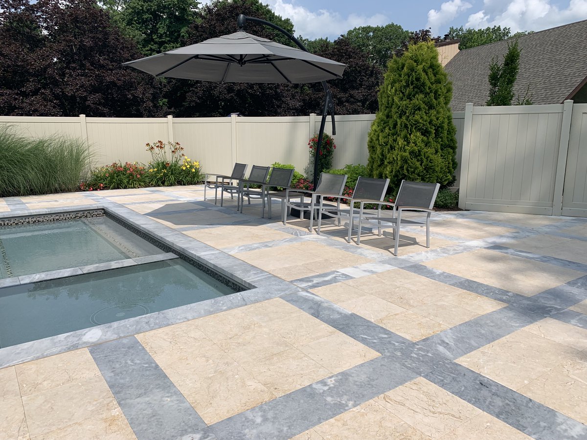 Marmirocare's tweet photo. Bring your patio colors to life! Contact us to achieve this look 👌 #patiosealing #maintenance #naturalstone #patioseason #hardscape #landscape #loveyourspace  #patiogoals #colors #landscape_joy https://t.co/KLZi4MIz95
