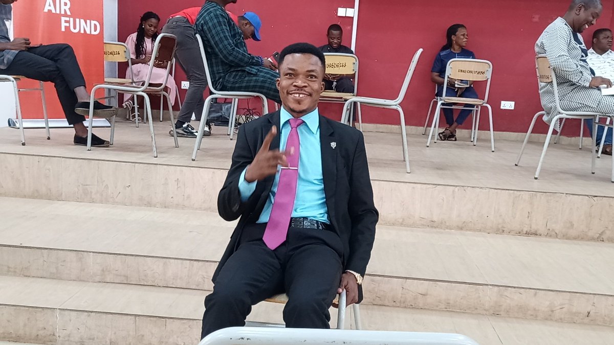 kwazibruce's tweet photo. ▪️@vimambassador - certified finance fitness coach
▪️Courage C. Tetteh - founder @TBSSGH
▪️Patrice Robertson - Founder, Eclectic Love
▪️Daniel Agbeko - Senior Lecturer, HTU
▪️Dr. Jennifer Adaletey, CA - HoD HTU
▪️Joshua Ayayi - Social Entrepreneur #bcho https://t.co/rXNBhA8iq4
