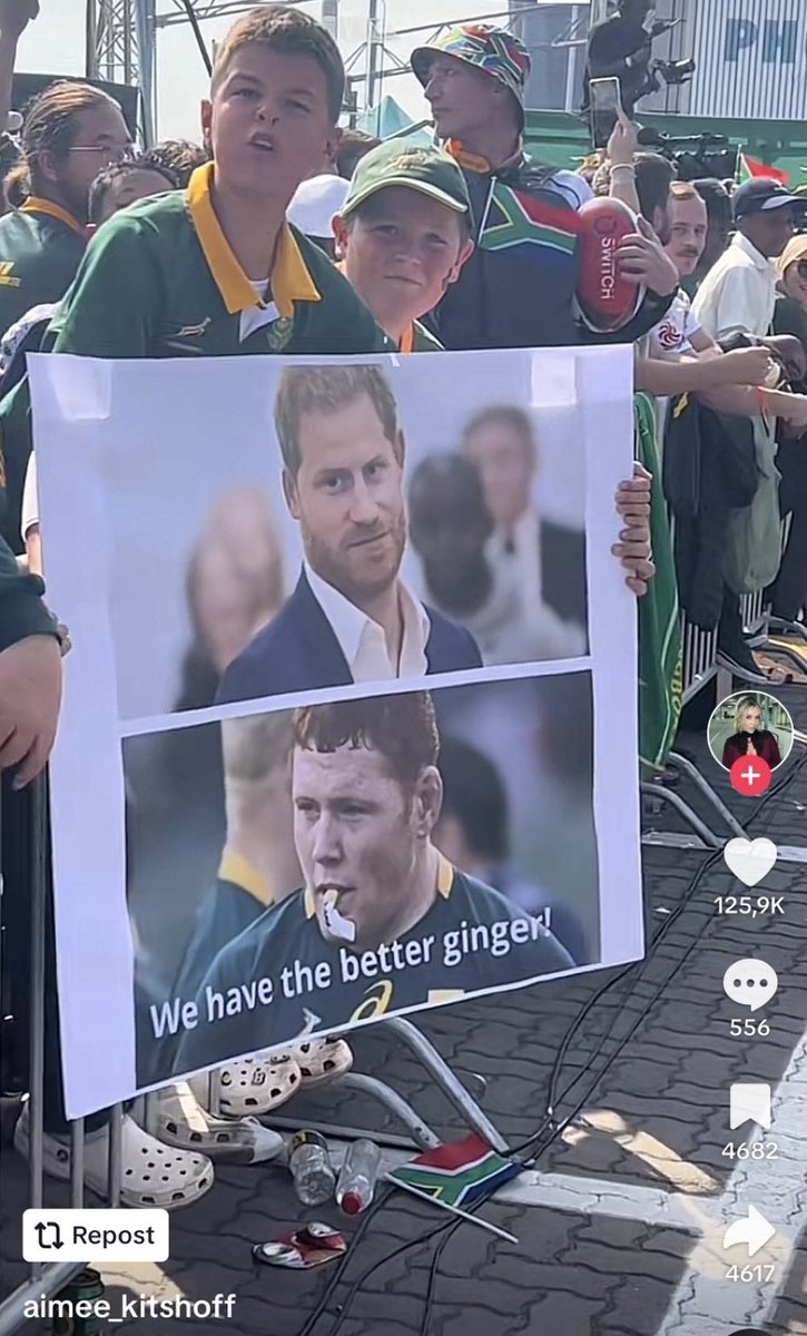Karabo_Mokgoko's tweet photo. So grateful to live in the funniest country in the world 😂💚💛

Let’s go Bokke 🏆  #ENGvRSA https://t.co/jqyphDQX3D