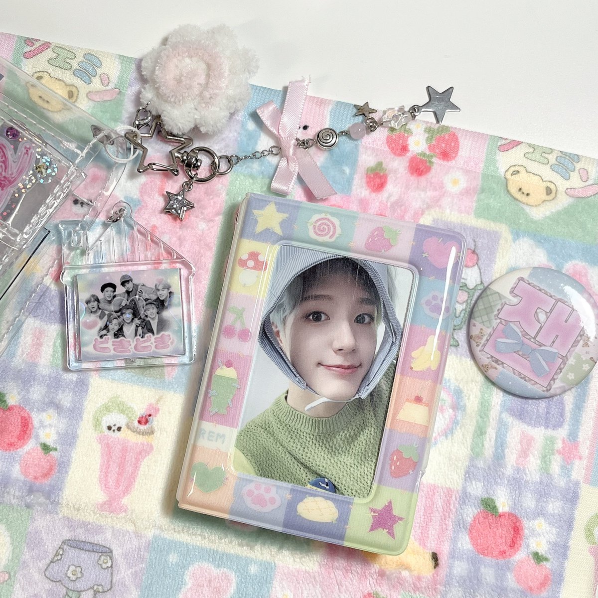 little__moon___'s tweet image. 🐇🍈🍄🍥🎀🍀