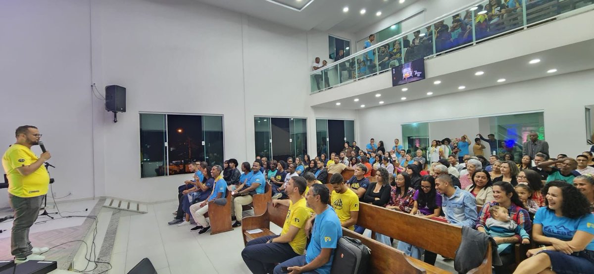 AdventistasARF's tweet photo. O movimento #Calebe começou!
A #CaravanaARF esteve nem Rio das Ostras e mobilizou geral!
Bora para o maior #Calebe da nossa história!
#MissaoCalebe #ServirEoPlano https://t.co/xSKGppYGjh