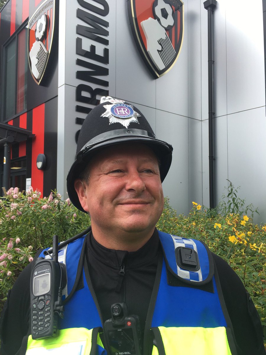 Afternoon All 🫡👮‍♂️ Simon &amp; Stuart will be on duty today - working with <a href="/Wolves_WMP/">Wolves FC Police</a> safe journey to all - away fans are welcome at The Bell BH7 6AX 🍺🍔🍷Marroys BH7 6BT &amp; Mello Mello BH7 6AA all a short walk to the stadium - arrive nice n early  turnstiles open at 130pm ❤️⚽️