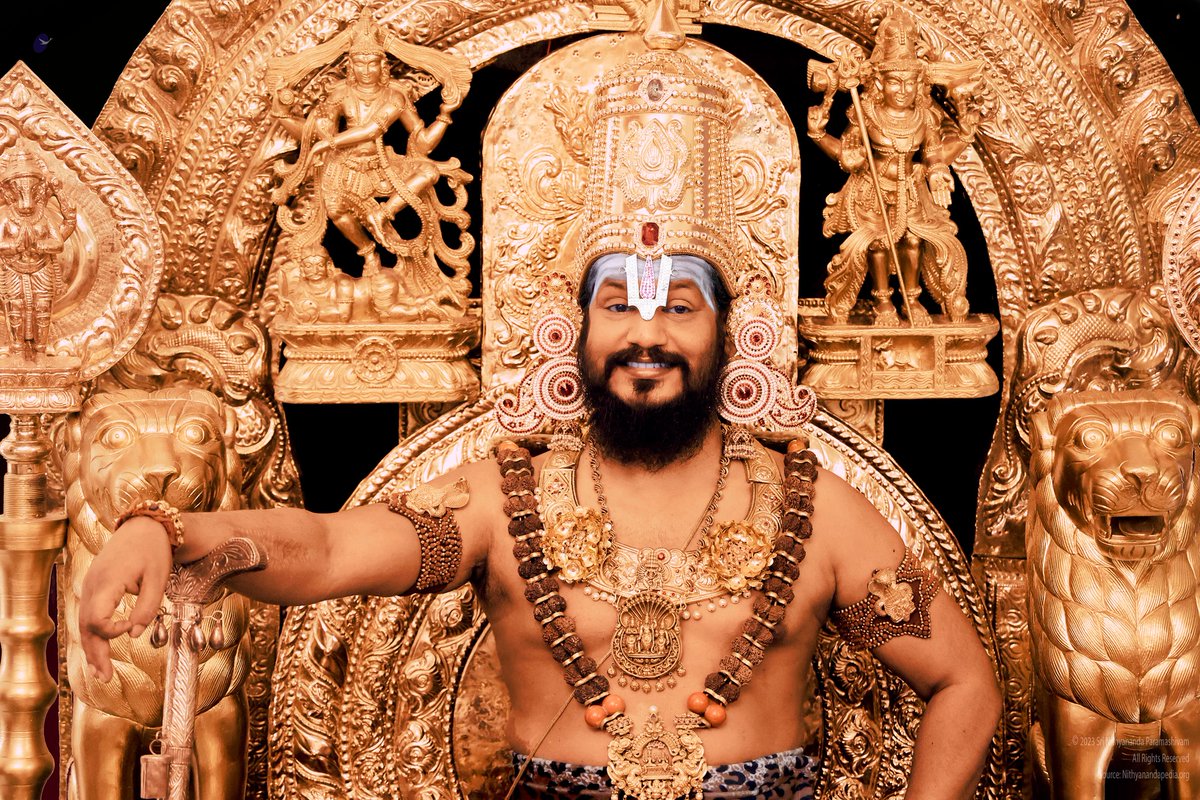 #Gita

Kṛṣṇa is leading #Arjuna step by step as if teaching a baby to walk. One by one the Master demolishes Arjuna’s conflicting patterns, arguments and fears, dispelling his #dilemma. These first baby steps address Arjuna’s #intellect,

kailaasa.org/Bhagavadgita/

#Nithyananda