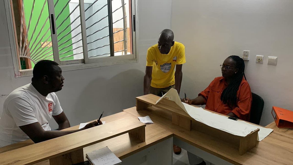 #Brainstorming - Journée de réflexion

<a href="/Wikimedia_CIV/">WikiCiv</a> et <a href="/apsidci/">APSID Côte d'Ivoire</a> réfléchissent à la meilleure méthode de redynamiser le secteur des #Glam, en Côte d’Ivoire.