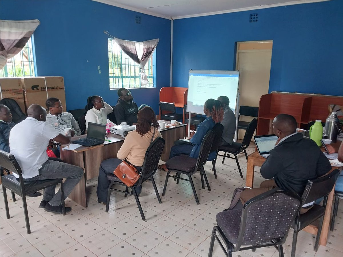 In partnership with @we_reach19 ,we took part in development of client exit survey questions essential for social accountability and audit targeting health facilities in Kakamega County #socialaccountability @KakamegaJamii @network_and @Maskani254 @UAFAfrica @TISAKenya @KAS_Kenya