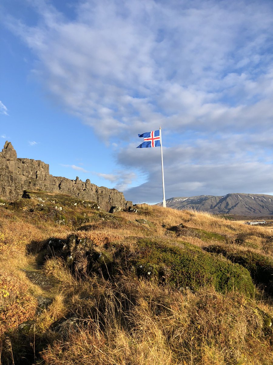 We have had our first stop of the day at Thingvellir.

The forecast rain is nowhere to be seen. Long may it continue!

Next stop: Gullfoss.