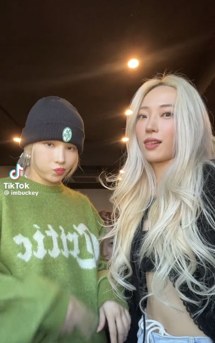 MackbarryCo's tweet photo. 🔥 #StreetWomanFighter2 
#스우파2 #벅키 #틱톡 #마네퀸 #buckey
Ⓜ️  #맥베리 #mackbarry
“CHAIN LOGO PATCH BEANIE”
https://t.co/cgaQMK86Gn https://t.co/S8soBfoDK9