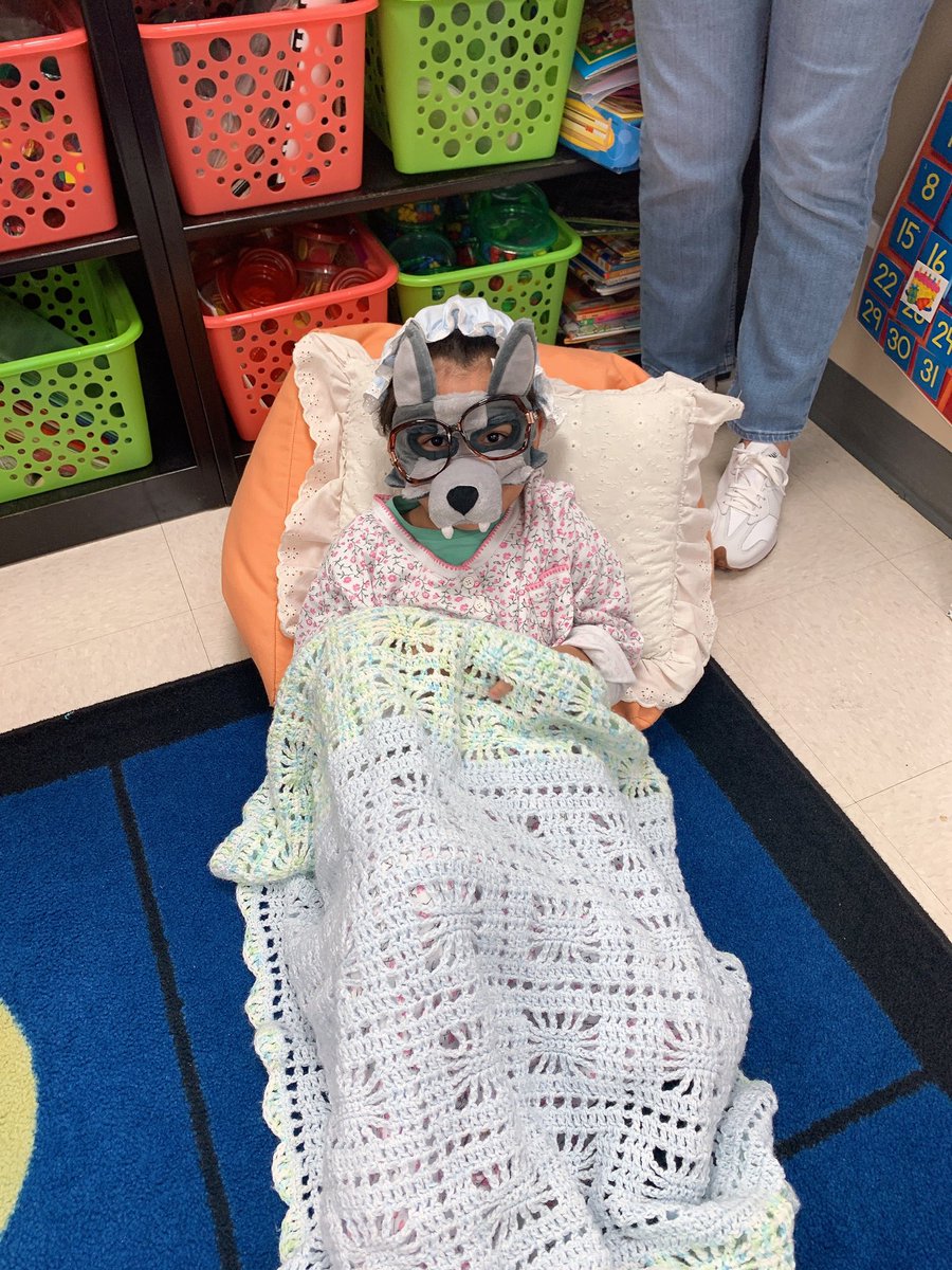 Elizabeth Gonzalez tweet media