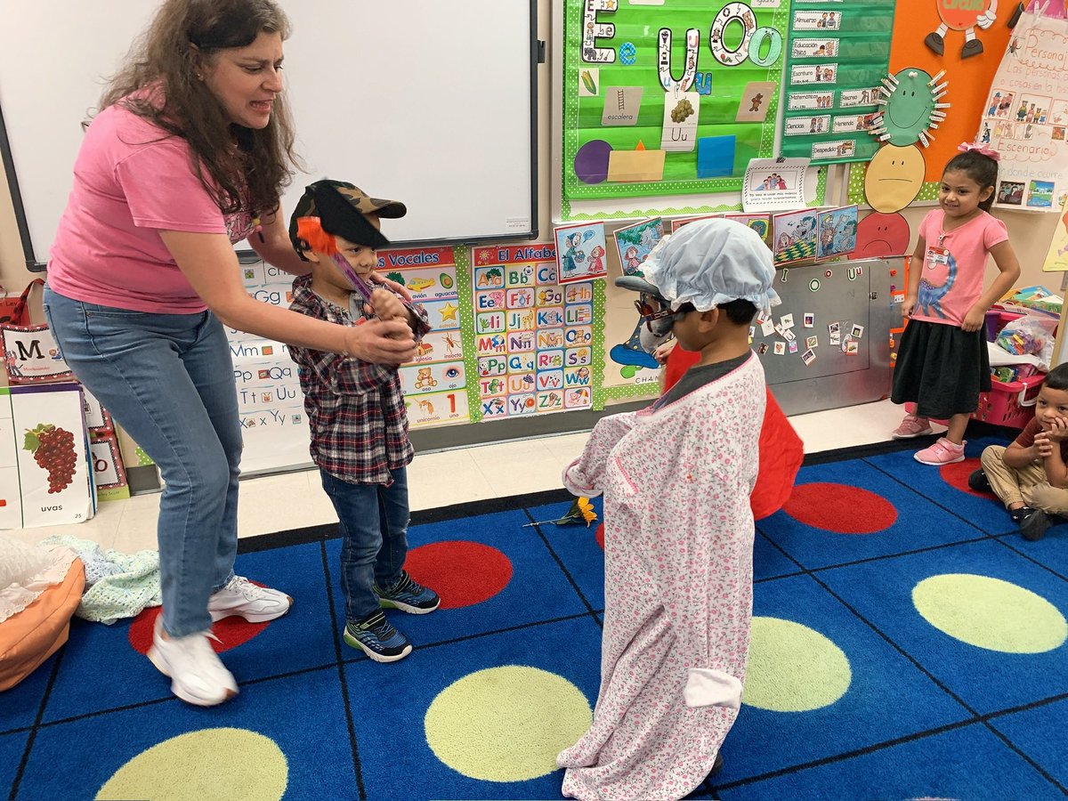 Elizabeth Gonzalez tweet media