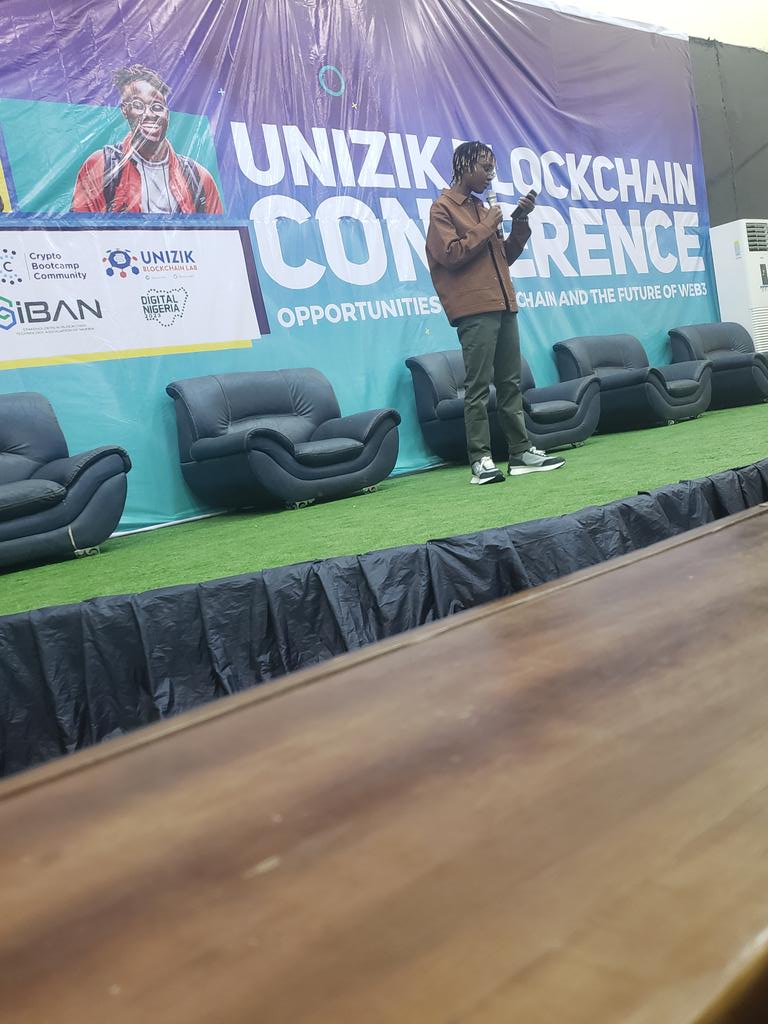 EmperornX's tweet photo. Unizik Blockchain Conference ft @InfluencerDee
#UBLConference
#WEB3β―β―β―
#BlockchainRevolution https://t.co/FYREC3ZQuu