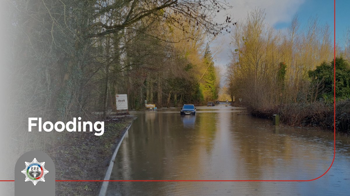HWFireControl's tweet photo. @HWFireControl  We are experiencing intense flooding in the area of Hereford and Worcestershire.  We advise to not drive through any flood water or road closure signs. #staysafe https://t.co/XWg9MJT2B3
