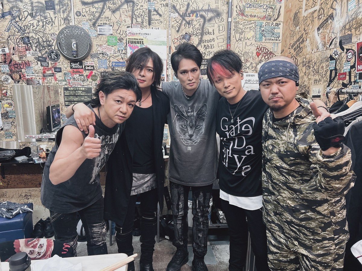 NATCHIN1015's tweet photo. 栄喜道は、6人目のメンバーとの同窓会みたいな空間で、いまだに沢山の方が集まってくれて、とても嬉し楽しかったです。

ありがとうございました！ https://t.co/B7Ix7tg2wA