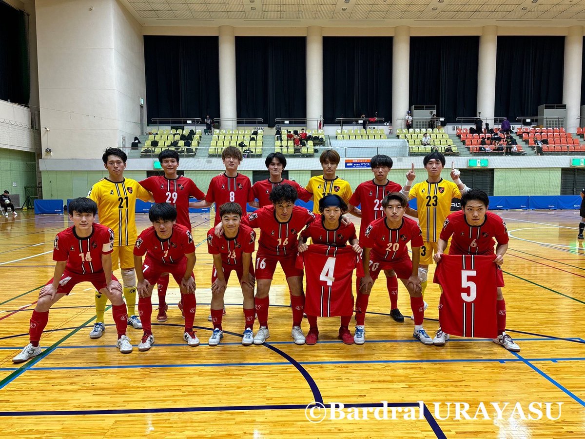 🔴試合後コメントUP⚫️

第25回関東フットサルリーグ1部 Powered by PENALTY 第12節試合後の冨成弘之セグンド監督、FP18 本長陽翔選手のコメントを掲載しました‼️

▶️ bardral-urayasu.com/result/result-… 

ぜひご覧ください‼️

＃bardral
#Segundo
#挑戦
#頂戦
#超戦
#ブレずにやってこうよ