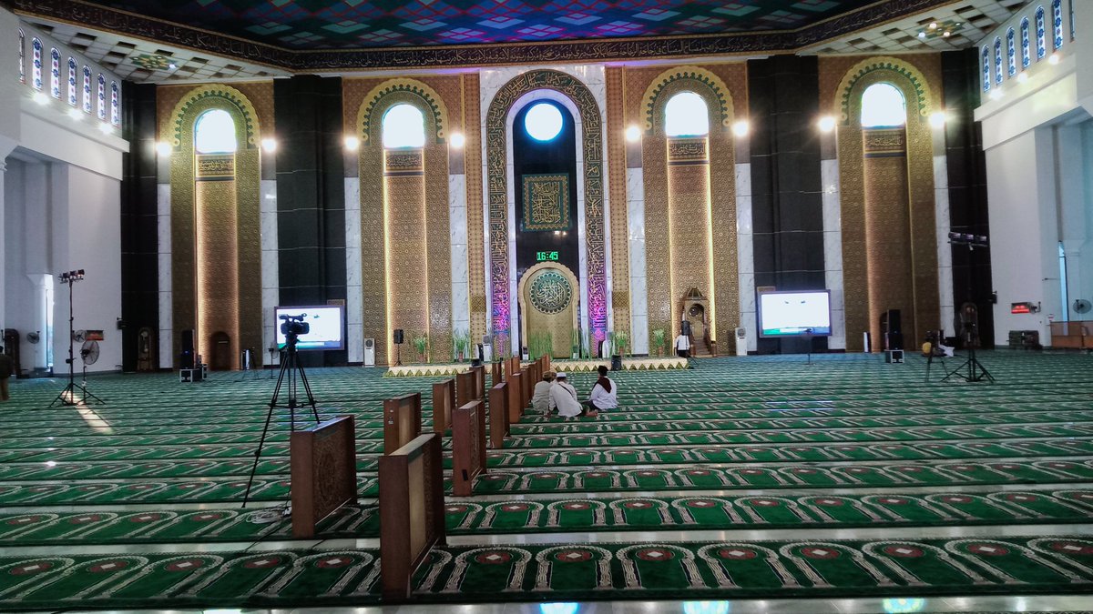 mahdikherid's tweet photo. Bismillahirrahmanirrahim, ngalap berkah Shalawat, ngalap berkah Hari Santri 2023🙏🤲#1MiliarShalawatNariyah https://t.co/vYsiCD7tUl