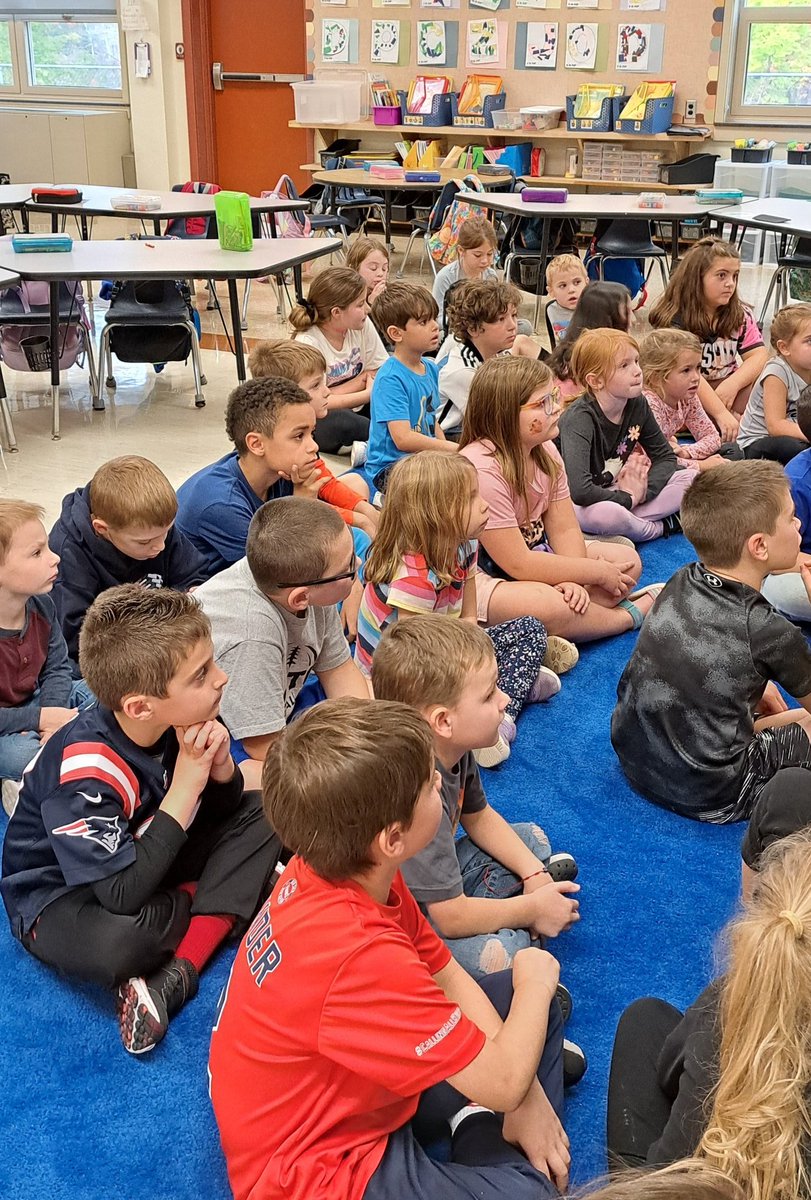 Mrs. Ryan tweet media