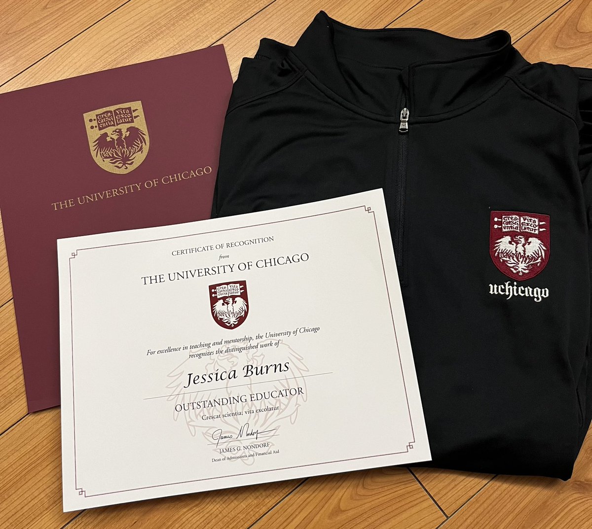 mrsjburnsie's tweet photo. I am humbled and honored. I teach high school Freshman and to have been nominated by this class of 2023 graduate was amazing. It’s nice to know that we (teachers) have an impact and that as a freshman teacher I was able to make a lasting impression. https://t.co/EcyBRY1oeQ