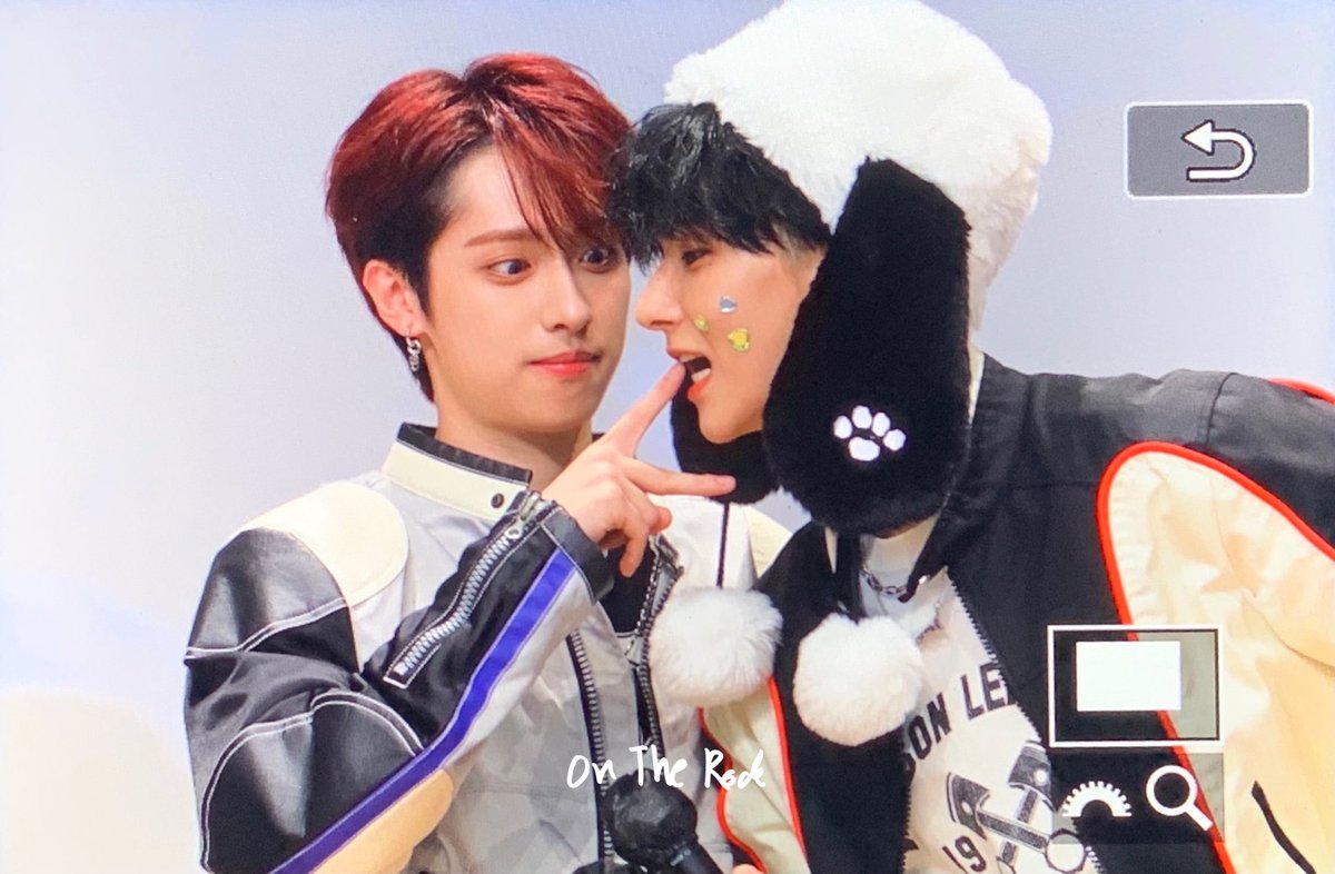 231021 사운드웨이브

#XdinaryHeroes #엑스디너리히어로즈 #Gaon #가온 #곽지석