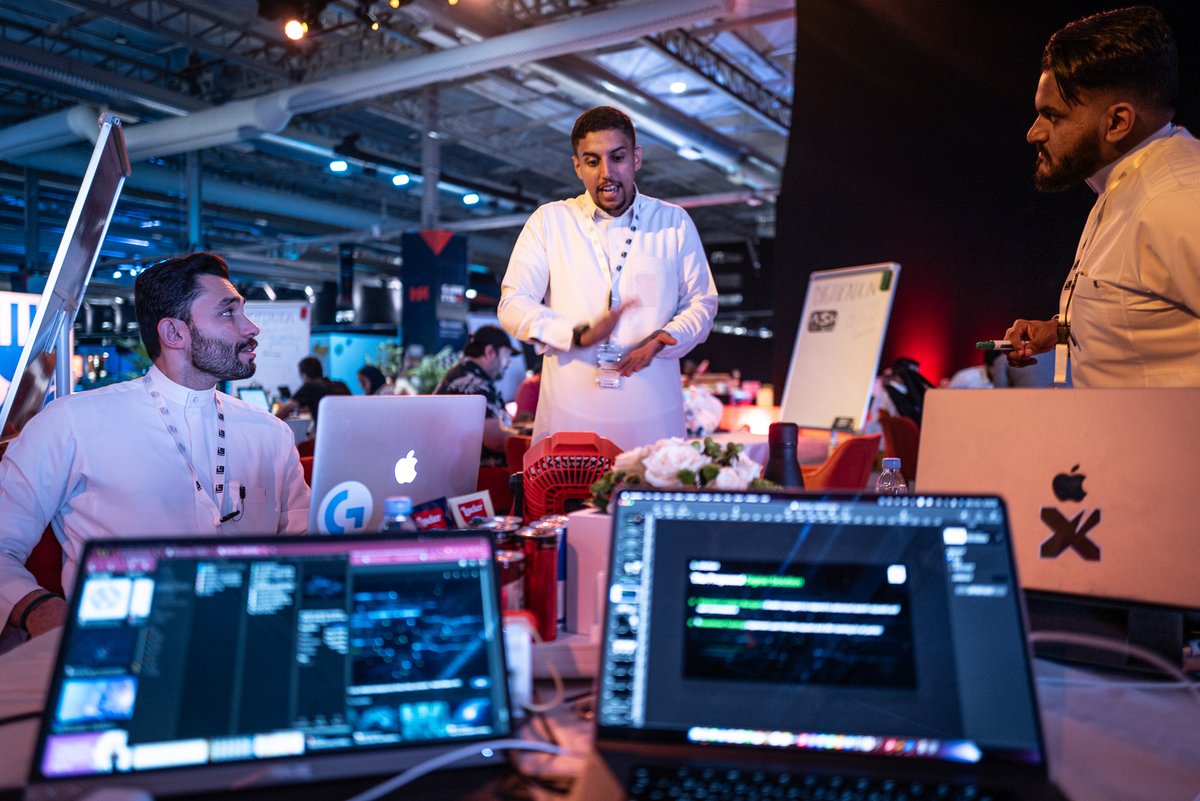 imubarakmu's tweet photo. Thanks, @filmMOC 🎬 for this, proud to experience such an opportunity that had one of the best endings ever 📷, Alhamdulillah ✨
#Filmathon #Innovation #1st #SaudiArabiaFilm #MOC #FilmCommission #Hackathon #experience #LocAction #InnovationInFilm #مبادرة_فيلماثون #هيئة_الأفلام https://t.co/dOws7ebwLJ