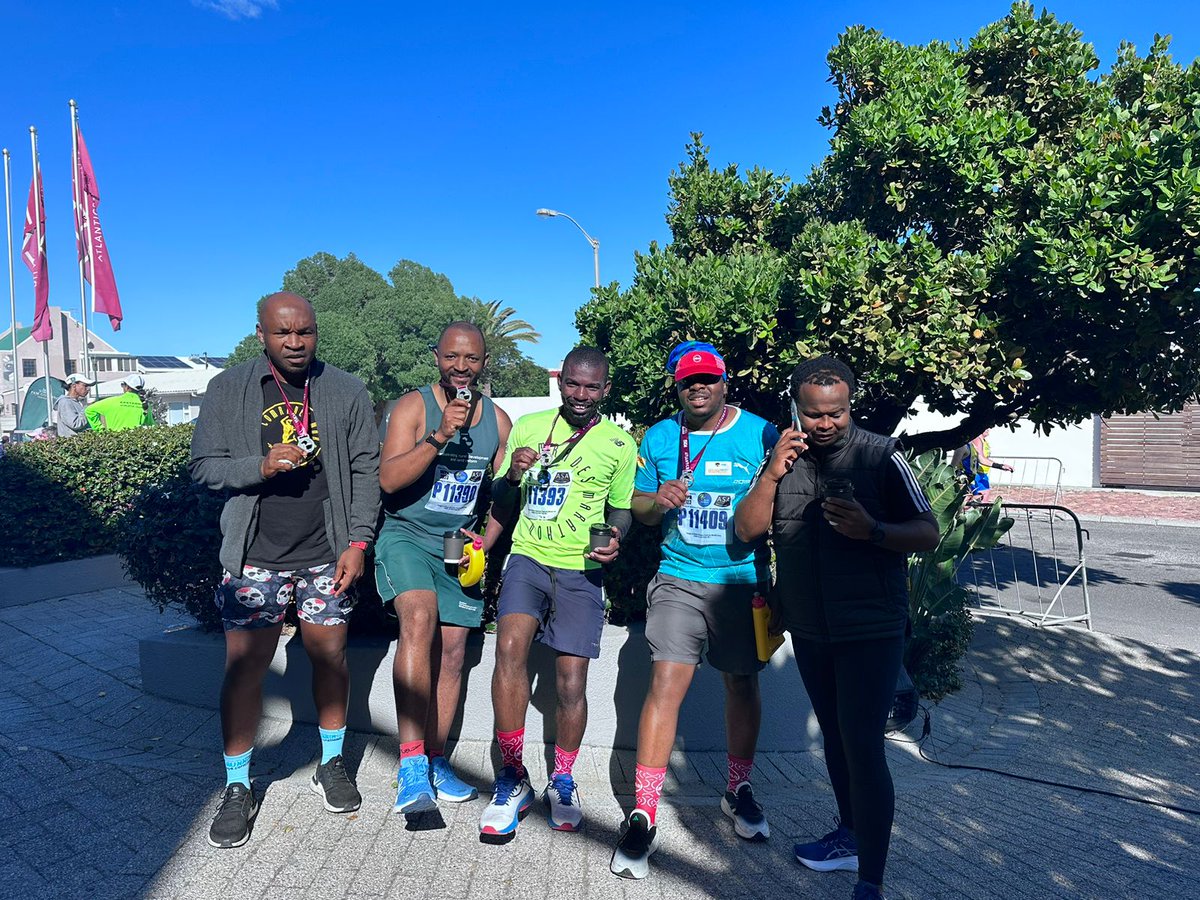 PhillipSehlabe4's tweet photo. Atlantic Beach Hotel 15km
#RunningWithTumiSole
#FetchYourBody2023
#IPaintedMyRun
#DALRRD https://t.co/h0LtGrfGZg