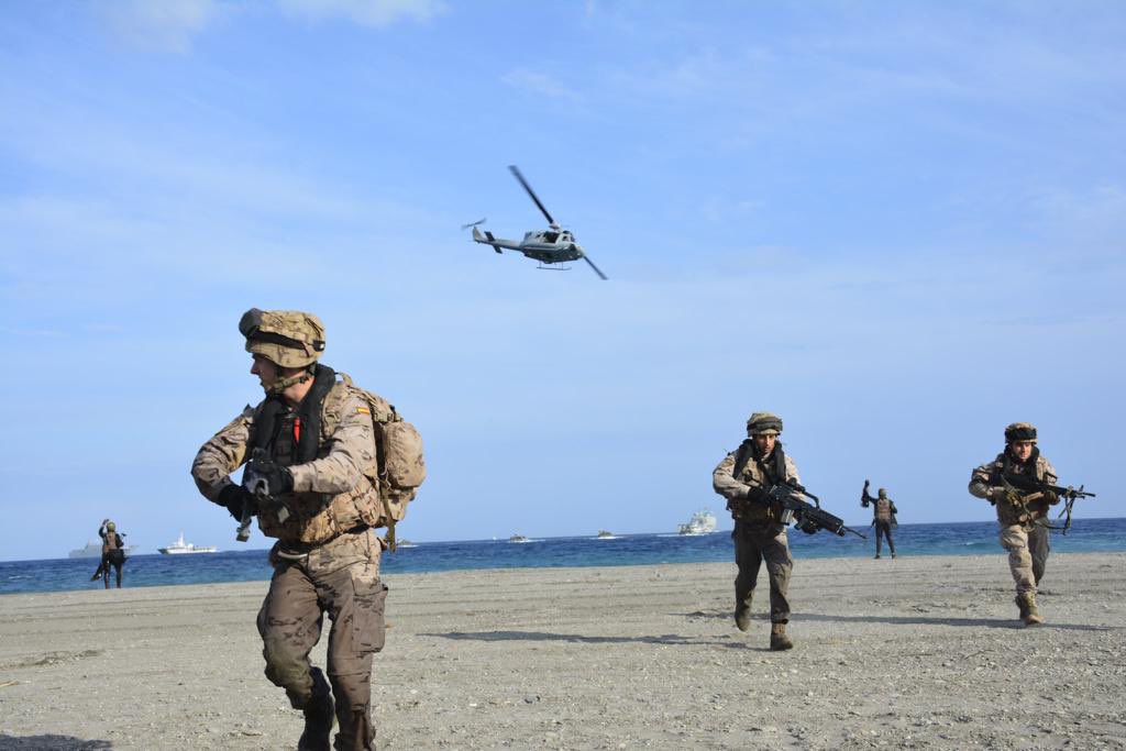 #Milex23 | 🇫🇷 joined 8 other european nations 🇦🇹🇪🇸🇭🇺🇮🇪🇮🇹🇲🇹🇵🇹🇷🇴for MILEX23, a joint amphibious exercise involving PHA Tonnerre and CMT Croix du Sud.
2800 soldiers took part in a crisis simulation on the 🇪🇸coast to consolidate the european reaction force.