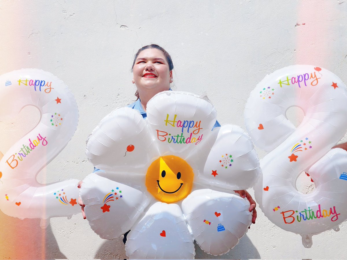 chacharaychaya's tweet photo. Happy Birthday To Me. 🥳🩷🎂 21.10.2023 #28y #HappyBirthday #chachaBD2023 https://t.co/U7H2ZNuiHz