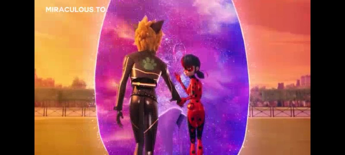 #MLBSpecialSpoilers 
he's face maybe kinda telling "oh can we stay a little longer?🥺" SO CUTE HOW SHE PULL HIM