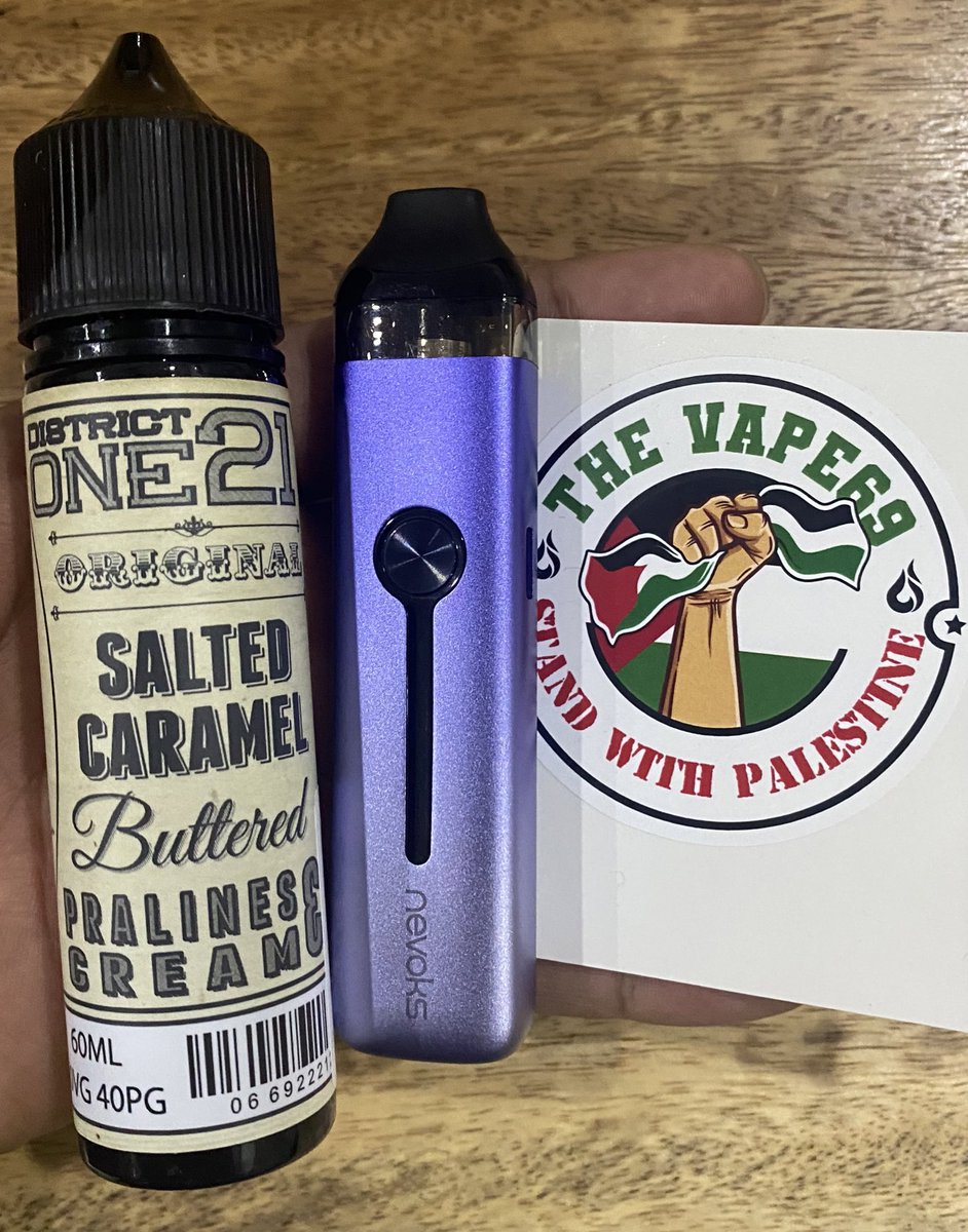 fidonasir's tweet photo. Sepanjang aku vape, aku dah try macam-macam brands untuk refillable dan disposables.

Tapi untuk refillable, Nevoks ni antara yang aku suka sebab flavor yang kau dapat dari sini memang surrr. Akhirnya aku dah jumpa pengganti untuk Aegis Boost!

Feelin 2 > Aegis Boost! https://t.co/X55oGSElwv
