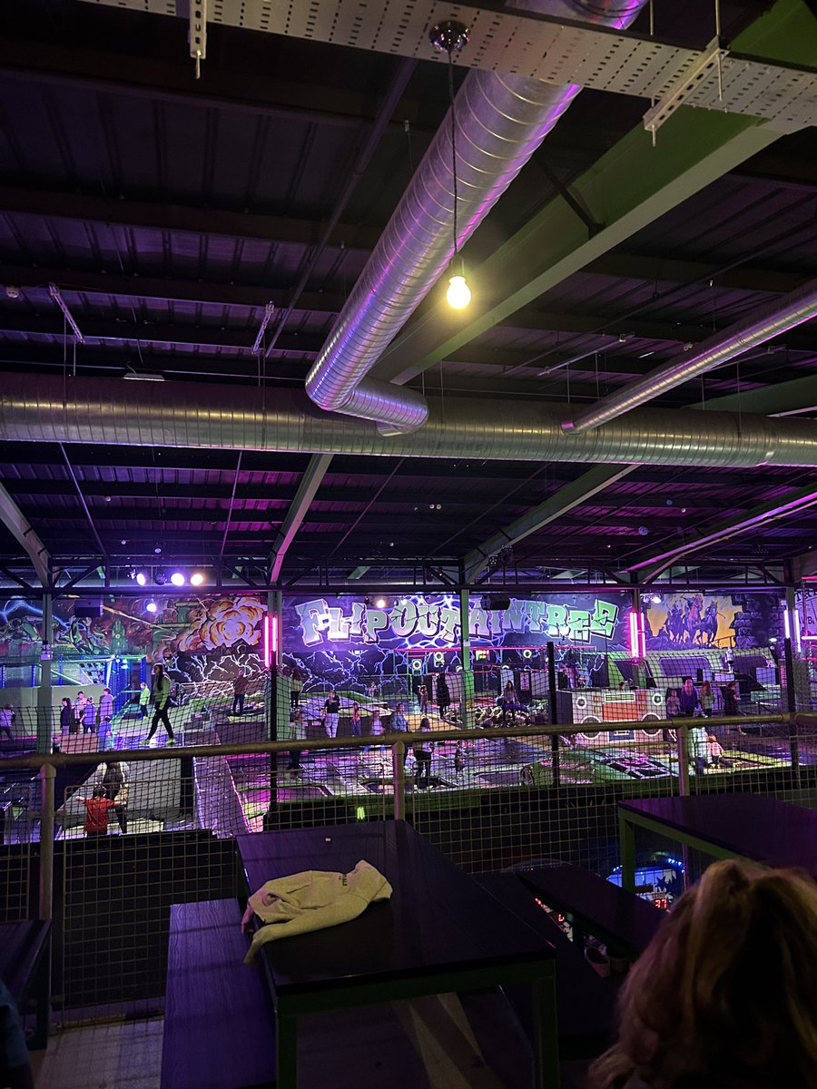 I wish matey, Flip Out with the boys this afternoon. Enjoy the game……but not too much!! 🤣
Send my best to Dom, see you soon pal 👍🍻<a href="/The_Bridewell/">The Bridewell</a>