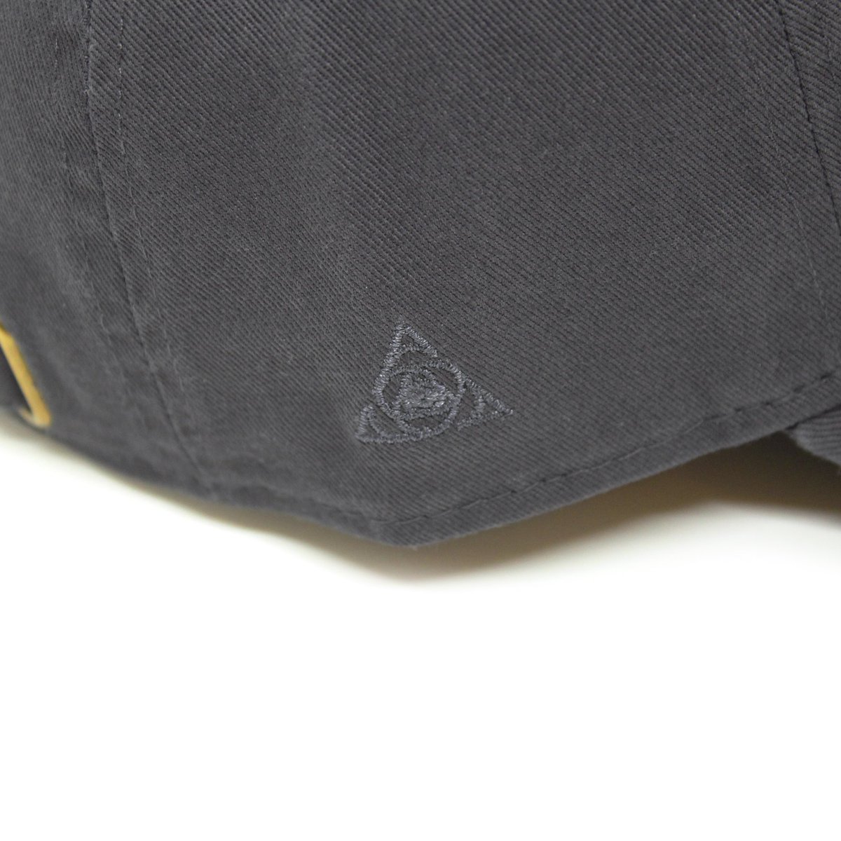 vimuttiofficial's tweet photo. VIMUTTI MAJESTICXII CAP
stone gray
https://t.co/oJduNpGbCN

#vimutti #ufo #uma #mistery #xfiles #都市伝 #宇宙人 #design #ストリートファッション https://t.co/5Q712IKmnp