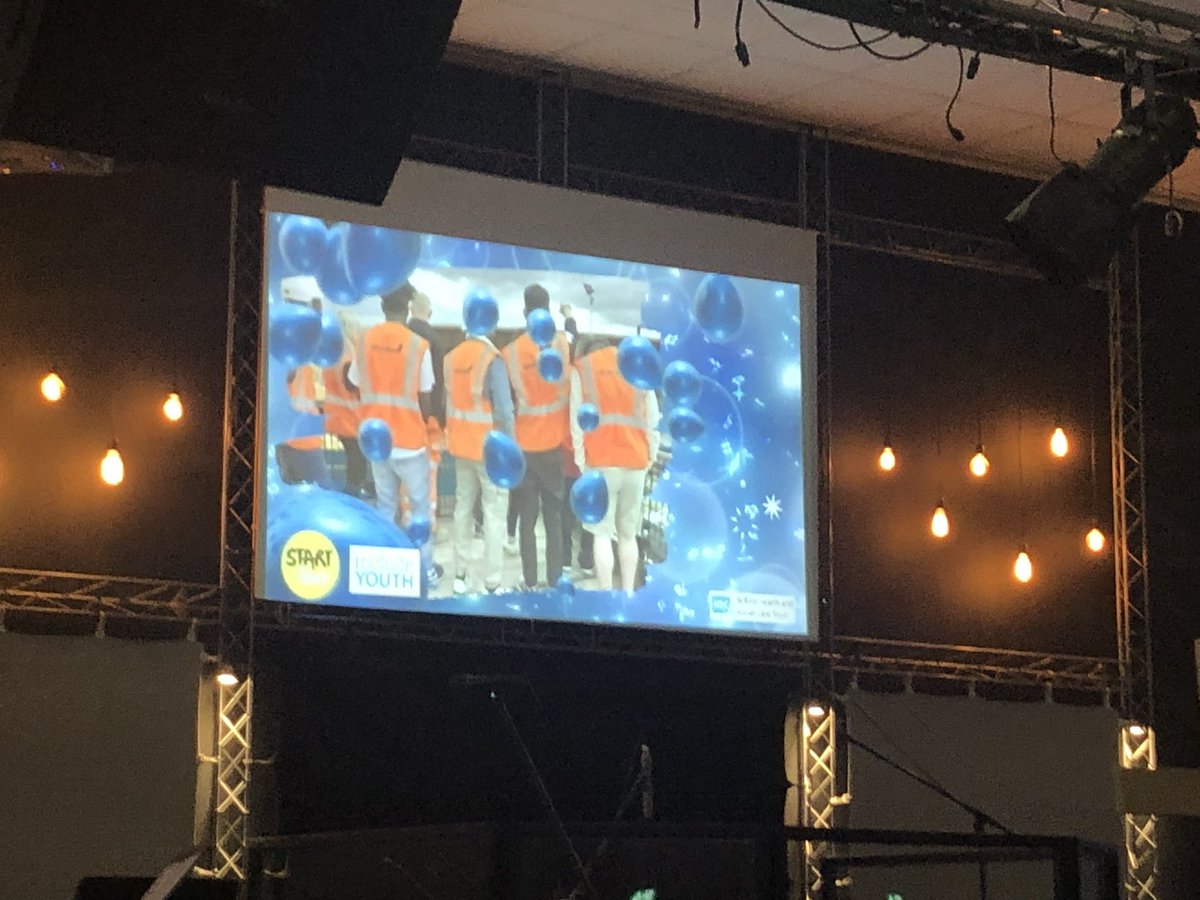 MartinM08719975's tweet photo. I had the privilege to attend the Belfast Trust Employability Celebration Event … congratulations to all of our young people in all that they have achieved and a big thank you to the Leaving Care Service, Employability Team and our partners Include Youth and Start 360. 👏👏👏 https://t.co/IrA4UhAiGM