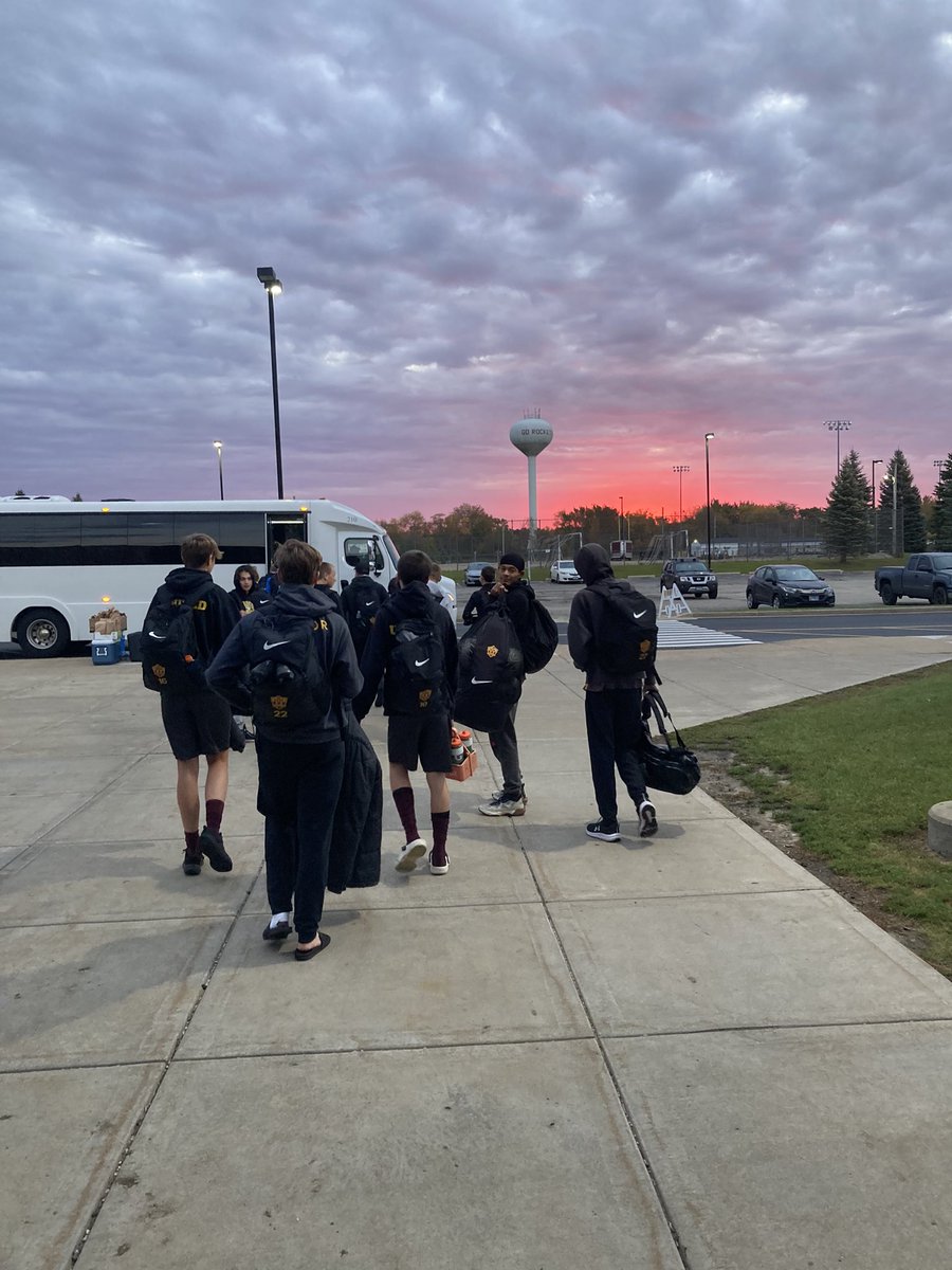 rbchs_soccer's tweet photo. Let’s go!! https://t.co/T0oDla1vV4