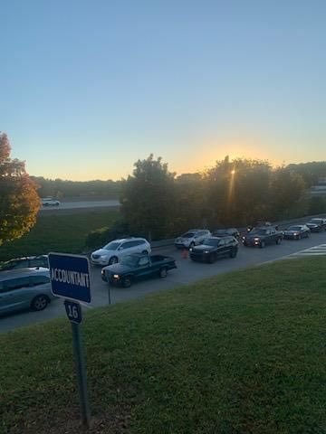 DKalbSanitation's tweet photo. Our Household Hazardous Waste event is underway! Not here yet? What are you waiting for? Safely disposal of your household hazardous items at our event from 8am to noon. https://t.co/pCwvpphy0K