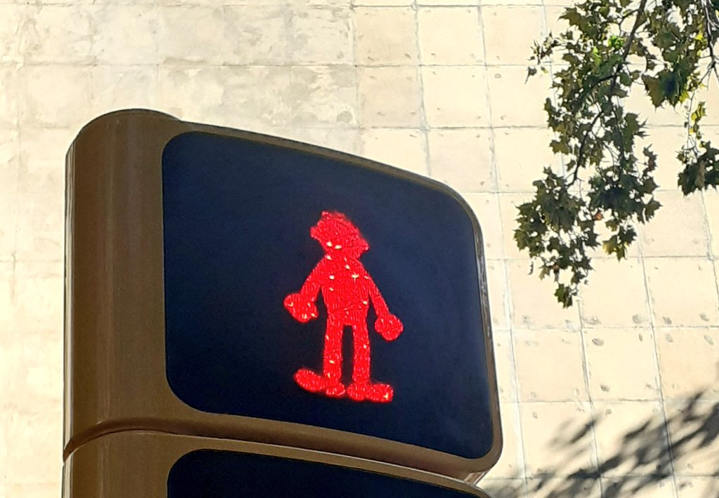 Biblioteca Gabriel García Márquez tweet media