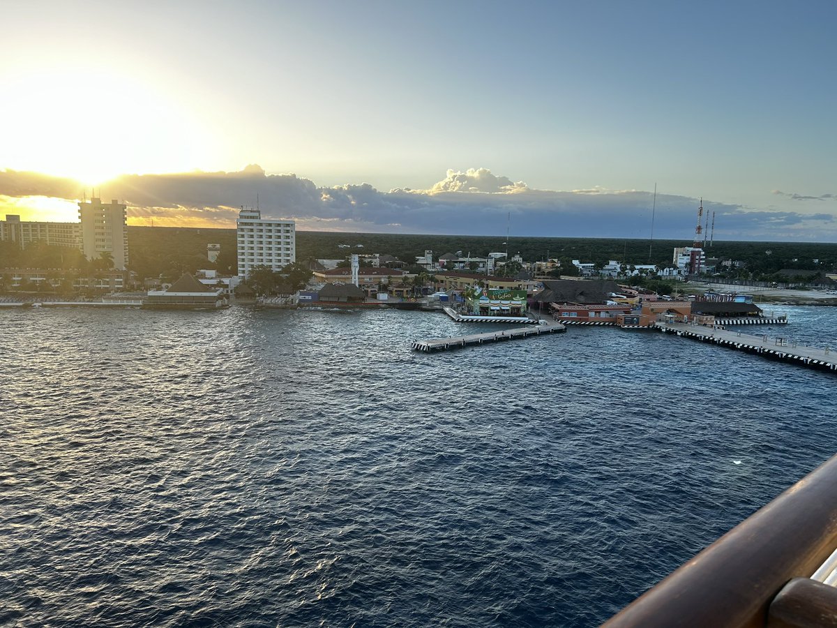 Steve Cona tweet media