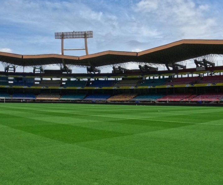 kbfcxtra's tweet image. Less than two hours to go ⏳ #KBFCNEUFC