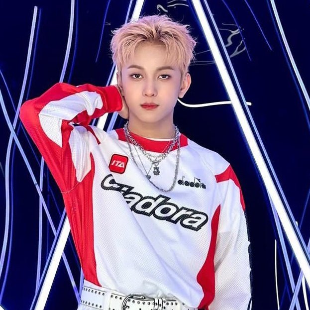 Sssuenie's tweet photo. @H7NMarcusGlobal Happy 9th Radiants!
#Radiants9thMonthsary
#RadiantSpace
#MARCUS #마커스
#HORI7ON #호라이즌
@HORI7ONofficial https://t.co/blgyNPxyIq